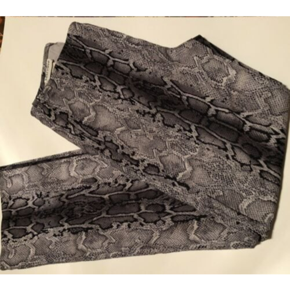 Antigua Knits Mirrors Snakeskin Pants Women’s Size 11 Poly/spandex Black /Gray